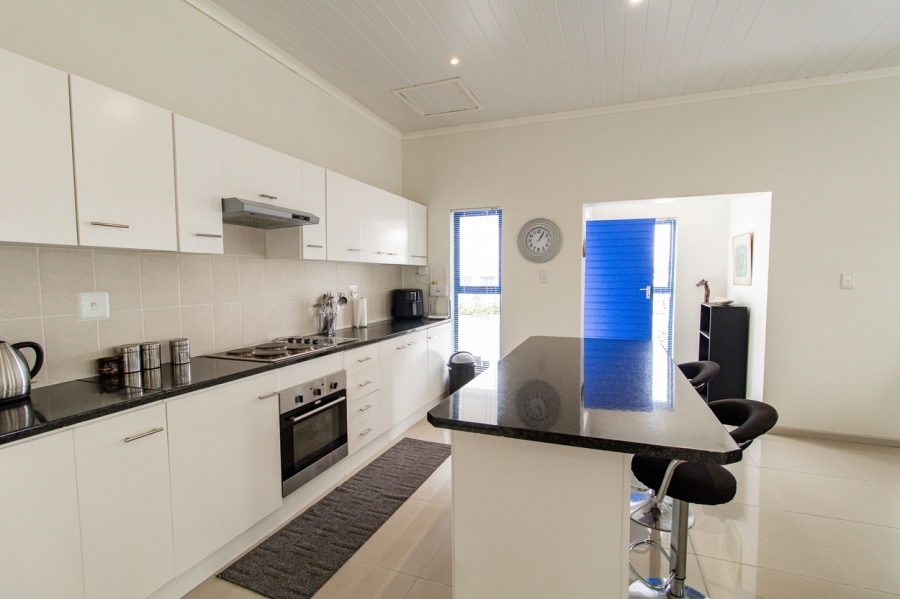 3 Bedroom Property for Sale in Blue Lagoon Western Cape